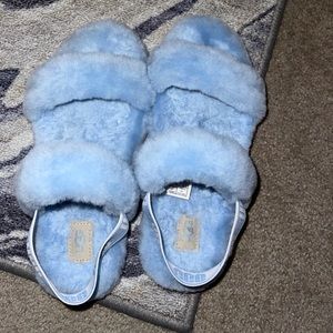 UGG • Big Kids Size 4 Oh Yeah Fuzzy Slippers Light Blue / Fits Womens Size 6